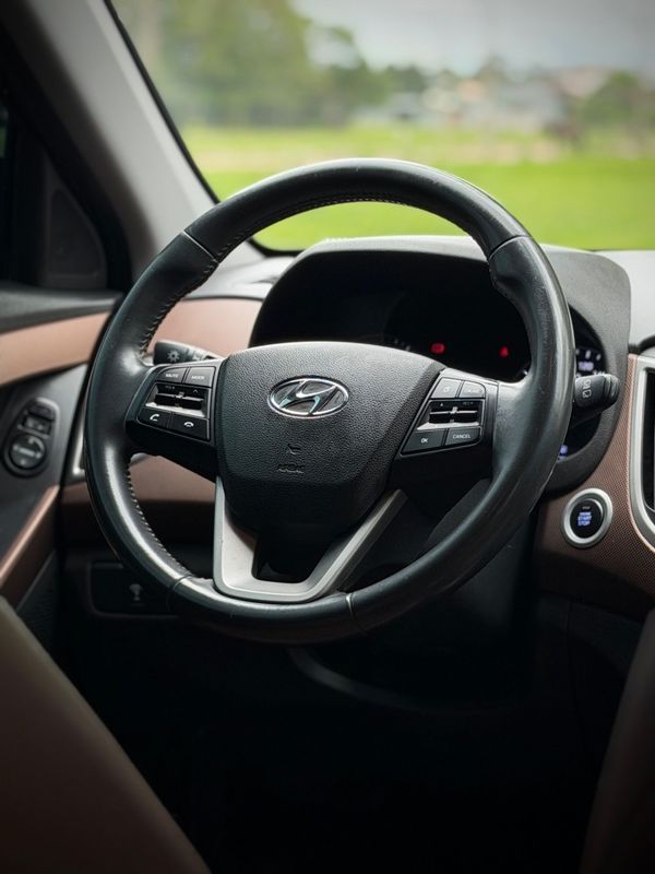 Hyundai CRETA 2.0 PRESTIGE 2017 NEUMANN VEÍCULOS ARROIO DO MEIO / Carros no Vale