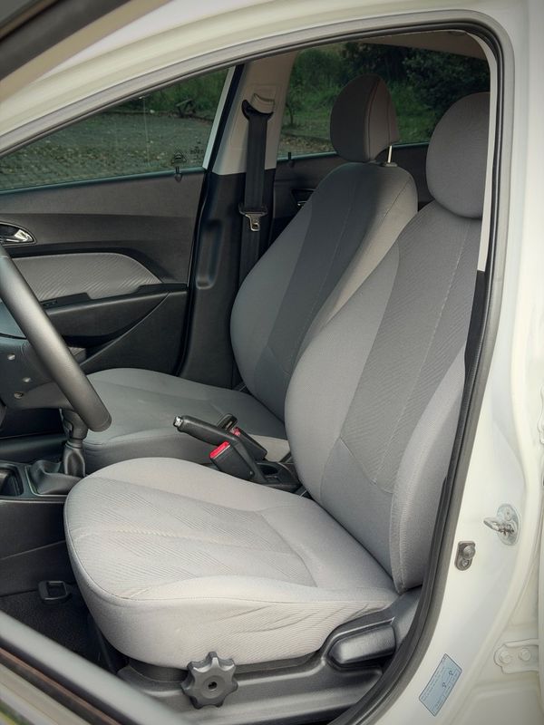 Hyundai HB20 PREMIUM 1.6 2014 NEUMANN VEÍCULOS ARROIO DO MEIO / Carros no Vale Hyundai HB20 PREMIUM 1.6 2014 NEUMANN VEÍCULOS ARROIO DO MEIO / Carros no Vale