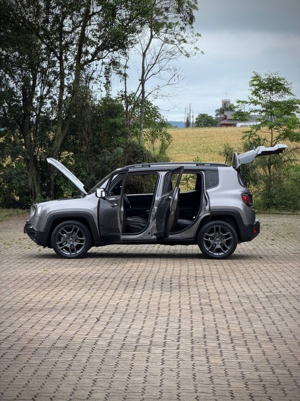 Jeep RENEGADE LIMITED 1.8 2019 NEUMANN VEÍCULOS ARROIO DO MEIO / Carros no Vale Jeep RENEGADE LIMITED 1.8 2019 NEUMANN VEÍCULOS ARROIO DO MEIO / Carros no Vale