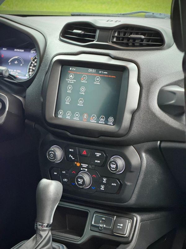 Jeep RENEGADE LIMITED 1.8 2019 NEUMANN VEÍCULOS ARROIO DO MEIO / Carros no Vale Jeep RENEGADE LIMITED 1.8 2019 NEUMANN VEÍCULOS ARROIO DO MEIO / Carros no Vale