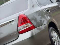 Toyota ETIOS SEDAN XLS 1.5 2018 NEUMANN VEÍCULOS ARROIO DO MEIO / Carros no Vale