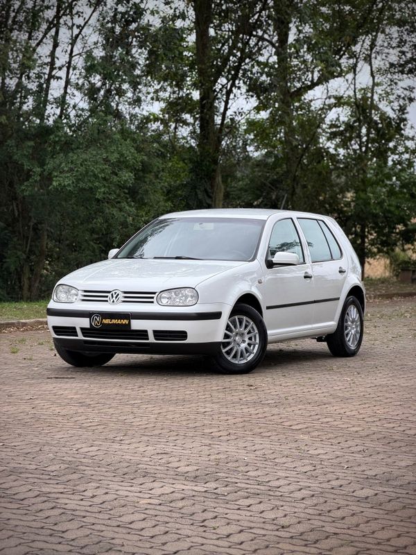 Volkswagen GOLF PLUS 1.6Mi 2004 NEUMANN VEÍCULOS ARROIO DO MEIO / Carros no Vale