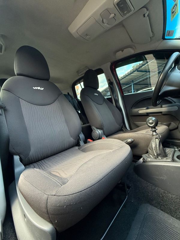 Fiat UNO WAY 1.4 8V 2011 FERREIRA VEÍCULOS VENÂNCIO AIRES / Carros no Vale