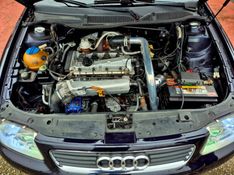 AUDI A3 1.8 20V 180CV TURBO 2001/2002 HUBNER MULTIMARCAS FARROUPILHA / Carros no Vale