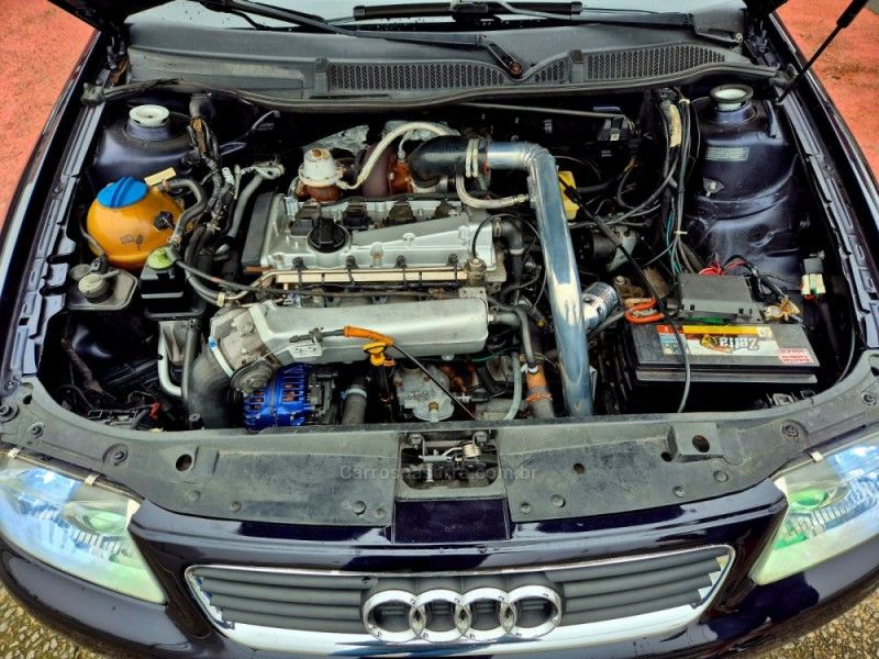 AUDI A3 1.8 20V 180CV TURBO 2001/2002 HUBNER MULTIMARCAS FARROUPILHA / Carros no Vale AUDI A3 1.8 20V 180CV TURBO 2001/2002 HUBNER MULTIMARCAS FARROUPILHA / Carros no Vale