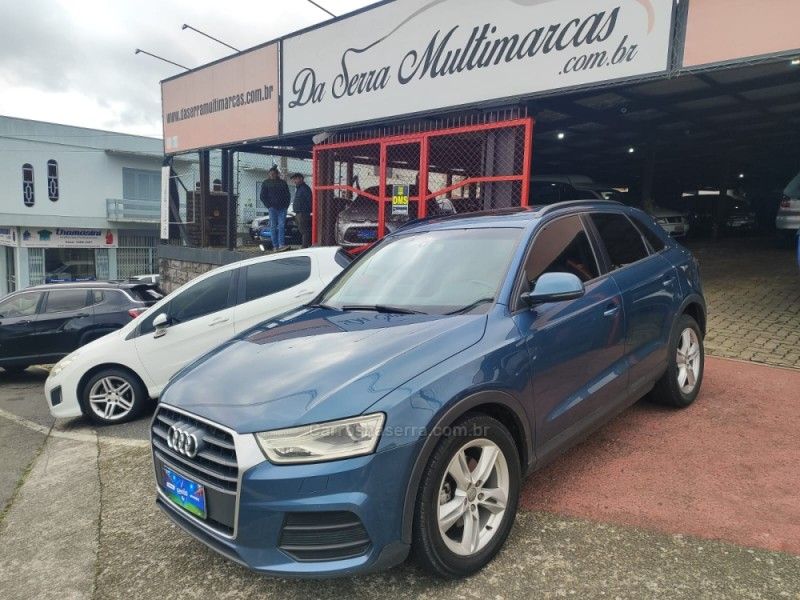 AUDI Q3 1.4 TFSI AMBIENTE S TRONIC 2015/2016 HUBNER MULTIMARCAS FARROUPILHA / Carros no Vale AUDI Q3 1.4 TFSI AMBIENTE S TRONIC 2015/2016 HUBNER MULTIMARCAS FARROUPILHA / Carros no Vale