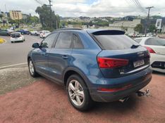 AUDI Q3 1.4 TFSI AMBIENTE S TRONIC 2015/2016 HUBNER MULTIMARCAS FARROUPILHA / Carros no Vale