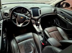 CHEVROLET CRUZE 1.8 LT 16V 2012/2012 HUBNER MULTIMARCAS FARROUPILHA / Carros no Vale