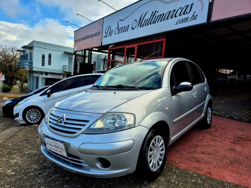 CITROËN C3 1.4 I GLX 8V 2006/2006 HUBNER MULTIMARCAS FARROUPILHA / Carros no Vale