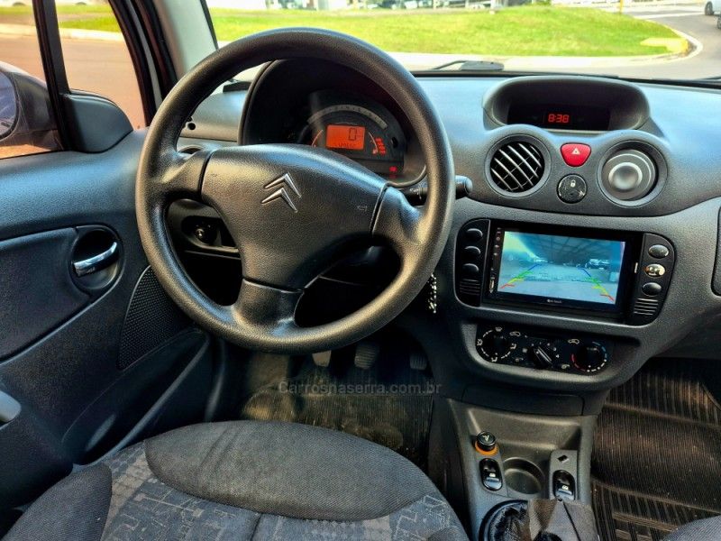 CITROËN C3 1.4 I GLX 8V 2006/2006 HUBNER MULTIMARCAS FARROUPILHA / Carros no Vale