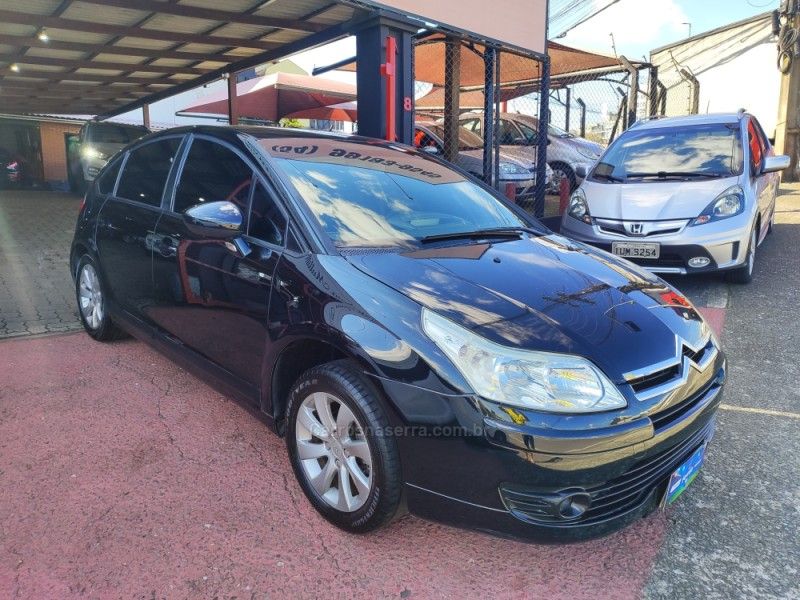 CITROËN C4 1.6 GLX 16V 2012/2013 HUBNER MULTIMARCAS FARROUPILHA / Carros no Vale