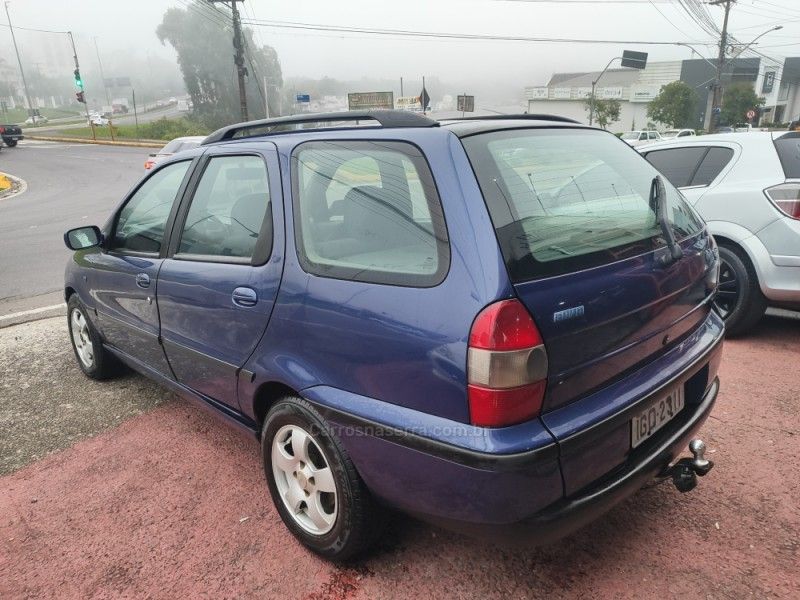 FIAT PALIO 1.6 MPI STILE WEEKEND 16V 1997/1997 HUBNER MULTIMARCAS FARROUPILHA / Carros no Vale