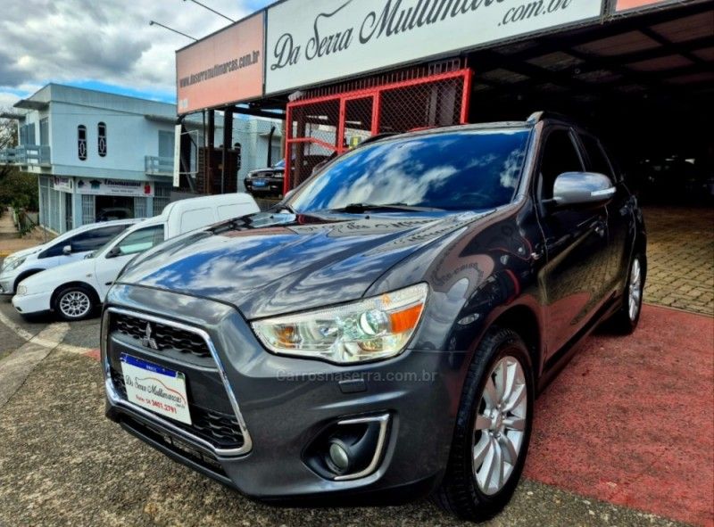 MITSUBISHI ASX 2.0 4X4 AWD 16V 2014/2015 HUBNER MULTIMARCAS FARROUPILHA / Carros no Vale MITSUBISHI ASX 2.0 4X4 AWD 16V 2014/2015 HUBNER MULTIMARCAS FARROUPILHA / Carros no Vale