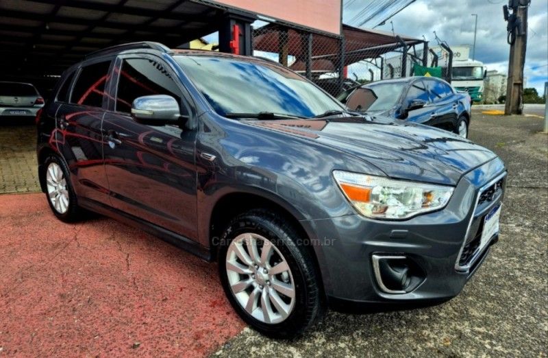 MITSUBISHI ASX 2.0 4X4 AWD 16V 2014/2015 HUBNER MULTIMARCAS FARROUPILHA / Carros no Vale MITSUBISHI ASX 2.0 4X4 AWD 16V 2014/2015 HUBNER MULTIMARCAS FARROUPILHA / Carros no Vale
