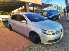 VOLKSWAGEN GOL 1.0 MI 8V G.V 2009/2010 HUBNER MULTIMARCAS FARROUPILHA / Carros no Vale