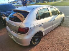 VOLKSWAGEN GOL 1.0 MI 8V G.V 2009/2010 HUBNER MULTIMARCAS FARROUPILHA / Carros no Vale
