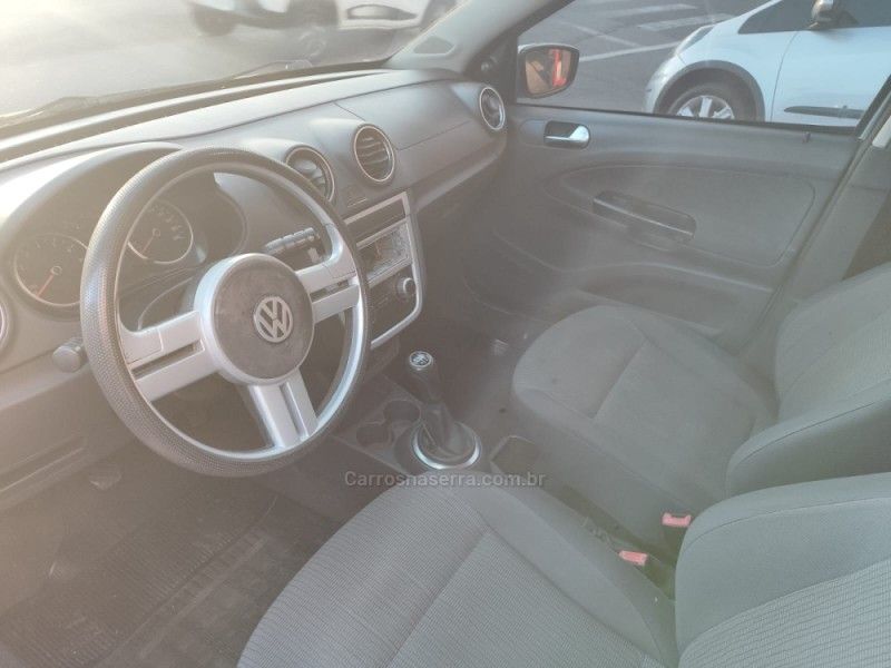 VOLKSWAGEN GOL 1.0 MI 8V G.V 2009/2010 HUBNER MULTIMARCAS FARROUPILHA / Carros no Vale