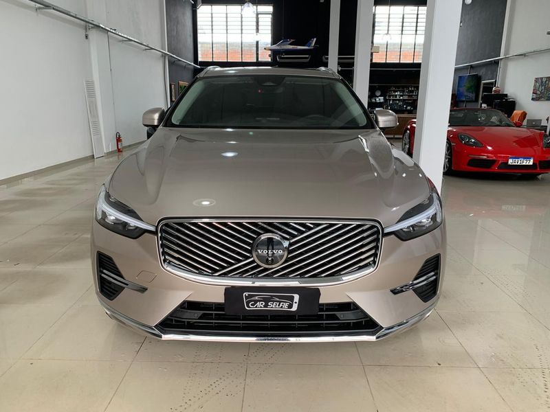 VOLVO XC60 2.0 T8 PHEV ULTRA AWD GEARTRONIC 2025/2026 FÁBIO BERNARDES PORTO ALEGRE / Carros no Vale