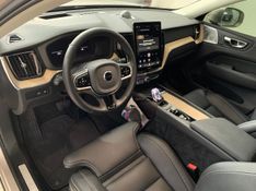 VOLVO XC60 2.0 T8 PHEV ULTRA AWD GEARTRONIC 2025/2026 FÁBIO BERNARDES PORTO ALEGRE / Carros no Vale