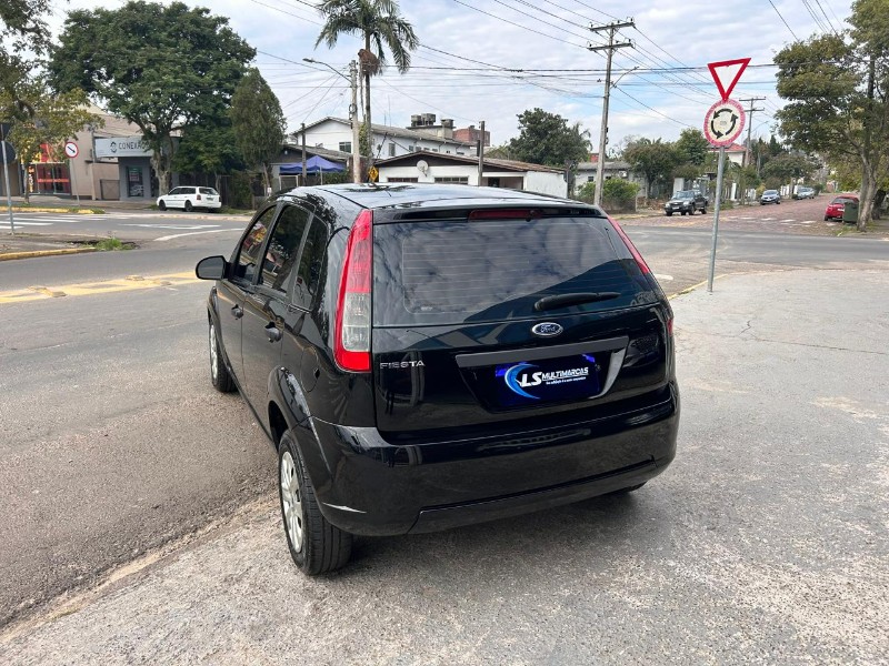 FORD FIESTA 1.0 8V FLEX 2013/2013 LS MULTIMARCAS VENÂNCIO AIRES / Carros no Vale