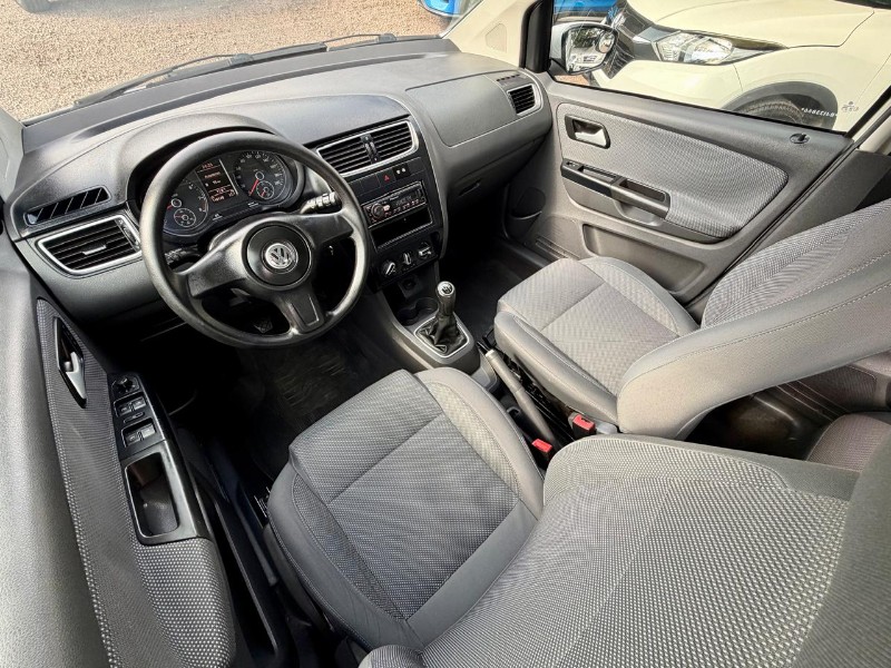 VOLKSWAGEN FOX 1.0 GII TREND /2011 AR MULTIMARCAS VENÂNCIO AIRES / Carros no Vale
