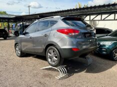 HYUNDAI IX35 2.0 GL 4X2 16V FLEX 4P AUTOMÁTICO /2019 AR MULTIMARCAS VENÂNCIO AIRES / Carros no Vale