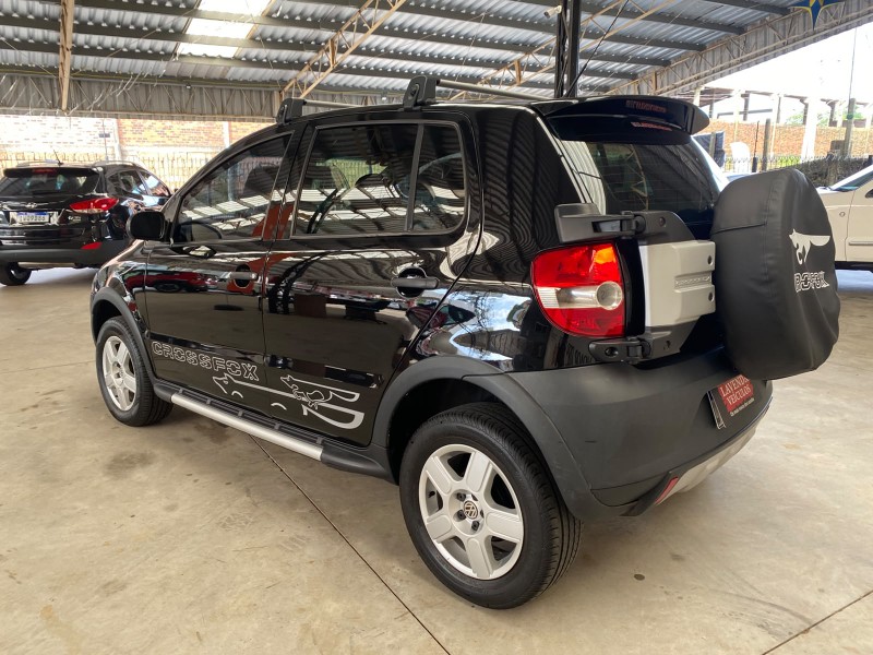 VOLKSWAGEN CROSSFOX 1.6 2007/2008 LAVENDA VEÍCULOS ARROIO DO MEIO / Carros no Vale