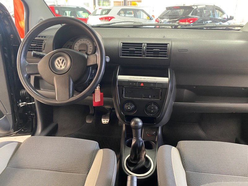 VOLKSWAGEN CROSSFOX 1.6 2007/2008 LAVENDA VEÍCULOS ARROIO DO MEIO / Carros no Vale