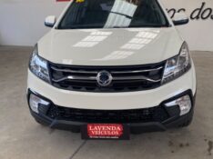 SSANGYONG KORANDO 2.0 16V TURBO DIESEL AWD AT 2012 2017/2018 LAVENDA VEÍCULOS ARROIO DO MEIO / Carros no Vale
