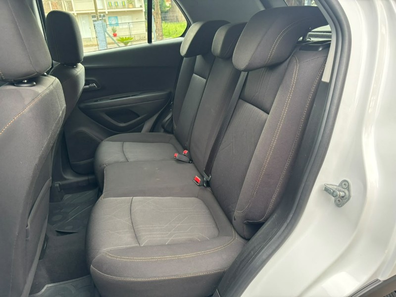 CHEVROLET TRACKER LT 1.4 /2018 RT 811 VEÍCULOS ARROIO DO MEIO / Carros no Vale