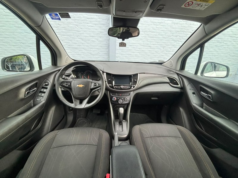 CHEVROLET TRACKER LT 1.4 /2018 RT 811 VEÍCULOS ARROIO DO MEIO / Carros no Vale