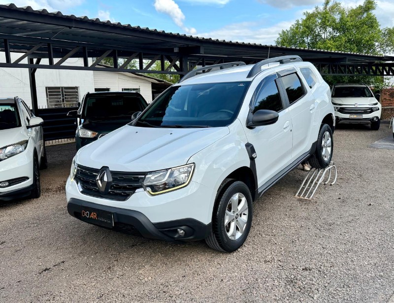 RENAULT DUSTER INTENSE 1.6 /2023 AR MULTIMARCAS VENÂNCIO AIRES / Carros no Vale