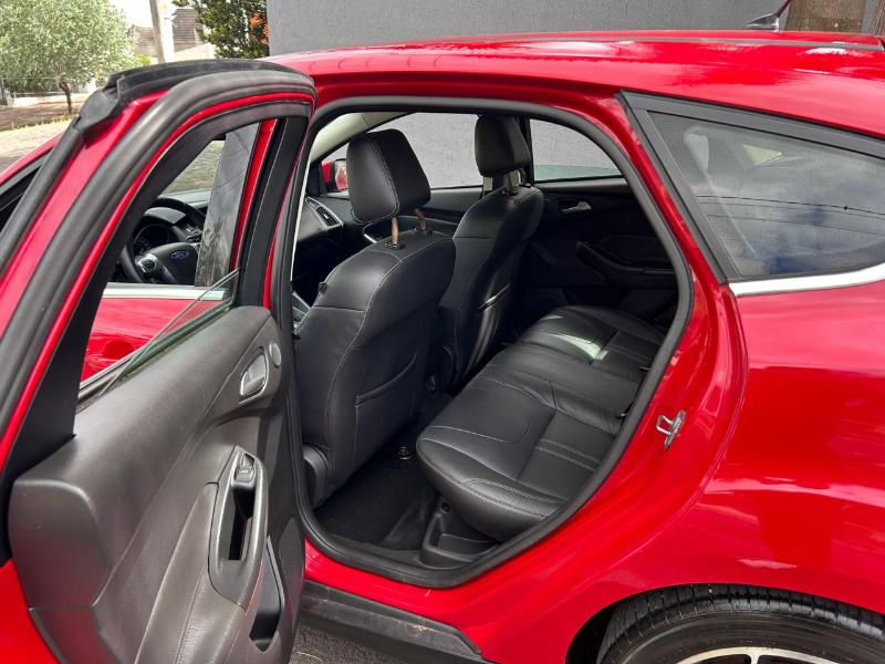 FORD FOCUS TITA/TITA PLUS 2.0 FLEX 5P AUT. 2014/2014 LS MULTIMARCAS VENÂNCIO AIRES / Carros no Vale FORD FOCUS TITA/TITA PLUS 2.0 FLEX 5P AUT. 2014/2014 LS MULTIMARCAS VENÂNCIO AIRES / Carros no Vale