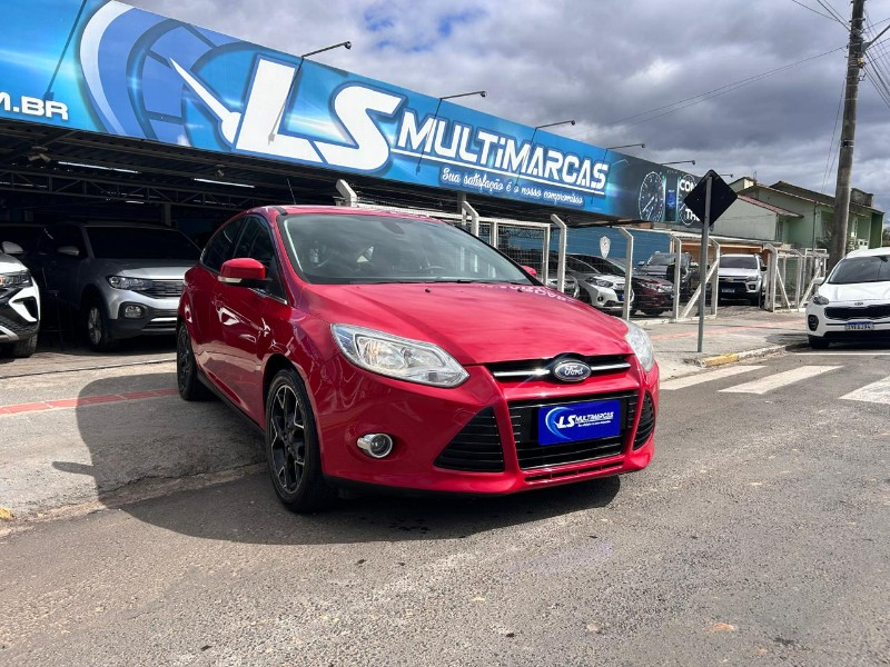 FORD FOCUS TITA/TITA PLUS 2.0 FLEX 5P AUT. 2014/2014 LS MULTIMARCAS VENÂNCIO AIRES / Carros no Vale FORD FOCUS TITA/TITA PLUS 2.0 FLEX 5P AUT. 2014/2014 LS MULTIMARCAS VENÂNCIO AIRES / Carros no Vale