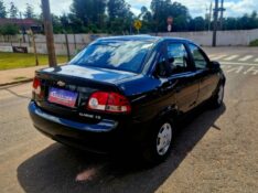 CHEVROLET CORSA 1.0 CLASSIC SEDAN 8V 2013/2013 CRUZEIRO MULTIMARCAS CRUZEIRO DO SUL / Carros no Vale