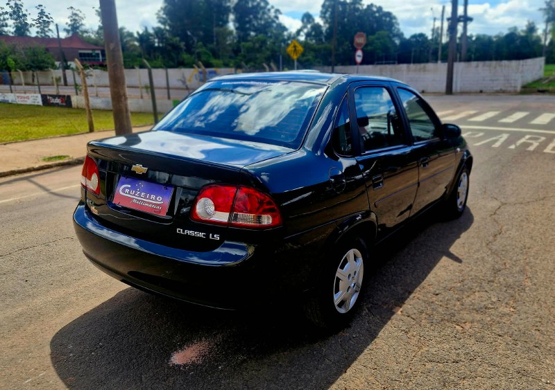 CHEVROLET CORSA 1.0 CLASSIC SEDAN 8V 2013/2013 CRUZEIRO MULTIMARCAS CRUZEIRO DO SUL / Carros no Vale CHEVROLET CORSA 1.0 CLASSIC SEDAN 8V 2013/2013 CRUZEIRO MULTIMARCAS CRUZEIRO DO SUL / Carros no Vale