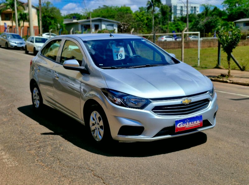 CHEVROLET ONIX 1.0 2018/2019 CRUZEIRO MULTIMARCAS CRUZEIRO DO SUL / Carros no Vale