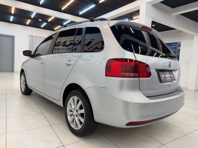 VOLKSWAGEN SPACEFOX 1.6 2011/2011 LUCAS AUTOMÓVEIS BOM RETIRO DO SUL / Carros no Vale VOLKSWAGEN SPACEFOX 1.6 2011/2011 LUCAS AUTOMÓVEIS BOM RETIRO DO SUL / Carros no Vale