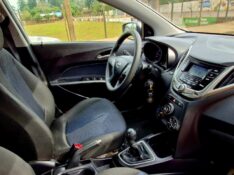 HYUNDAI HB20S 1.6 COMFORT PLUS 16V 2013/2014 CRUZEIRO MULTIMARCAS CRUZEIRO DO SUL / Carros no Vale