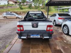FIAT STRADA ADVENTURE LOCKER 1.8 CE 2013/2013 TS VEÍCULOS ANTA GORDA / Carros no Vale