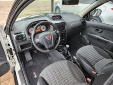 FIAT STRADA ADVENTURE LOCKER 1.8 CE 2013/2013 TS VEÍCULOS ANTA GORDA / Carros no Vale