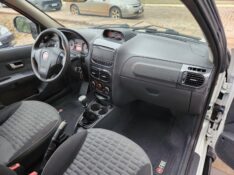 FIAT STRADA ADVENTURE LOCKER 1.8 CE 2013/2013 TS VEÍCULOS ANTA GORDA / Carros no Vale