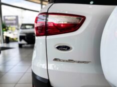 FORD ECOSPORT FREESTYLE 1.6 16V FLEX 5P 2014/2014 DUARTE VEÍCULOS PORTO ALEGRE / Carros no Vale