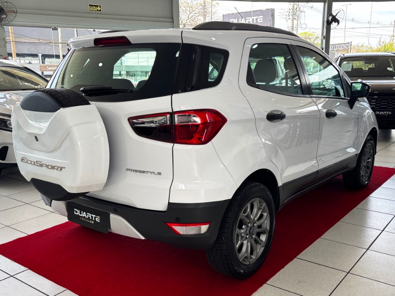 FORD ECOSPORT FREESTYLE 1.6 16V FLEX 5P 2014/2014 DUARTE VEÍCULOS PORTO ALEGRE / Carros no Vale