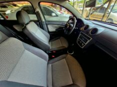 VOLKSWAGEN VOYAGE 1.6 TREND 2011/2012 CRUZEIRO MULTIMARCAS CRUZEIRO DO SUL / Carros no Vale