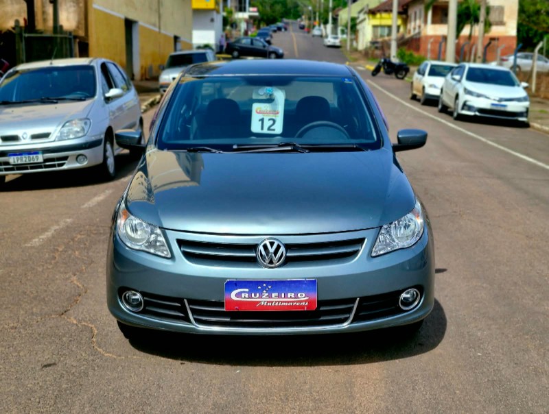 VOLKSWAGEN VOYAGE 1.6 TREND 2011/2012 CRUZEIRO MULTIMARCAS CRUZEIRO DO SUL / Carros no Vale