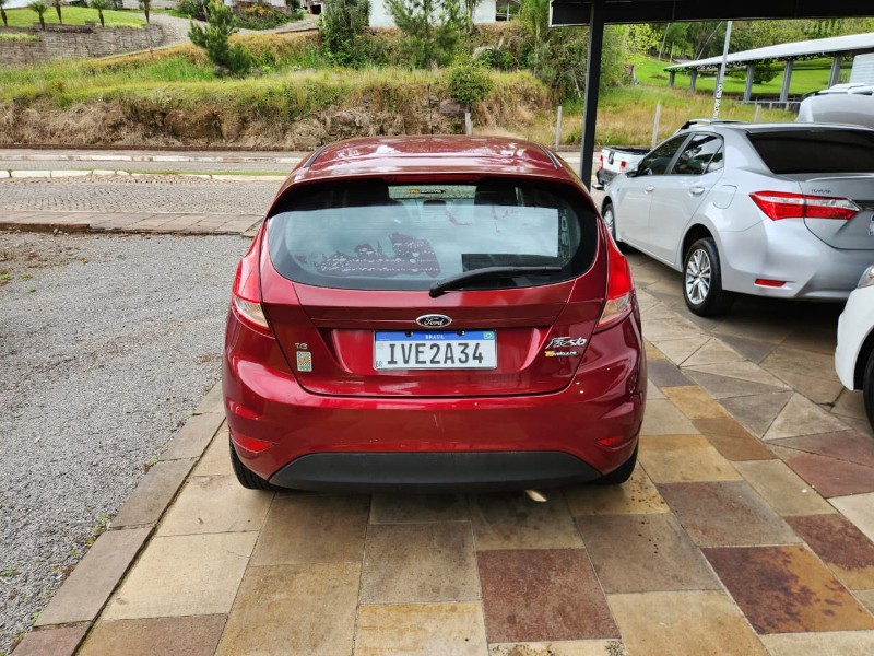 FORD FIESTA 1.6 SE 2013/2014 TS VEÍCULOS ANTA GORDA / Carros no Vale FORD FIESTA 1.6 SE 2013/2014 TS VEÍCULOS ANTA GORDA / Carros no Vale