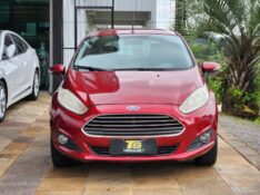 FORD FIESTA 1.6 SE 2013/2014 TS VEÍCULOS ANTA GORDA / Carros no Vale