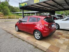 FORD FIESTA 1.6 SE 2013/2014 TS VEÍCULOS ANTA GORDA / Carros no Vale