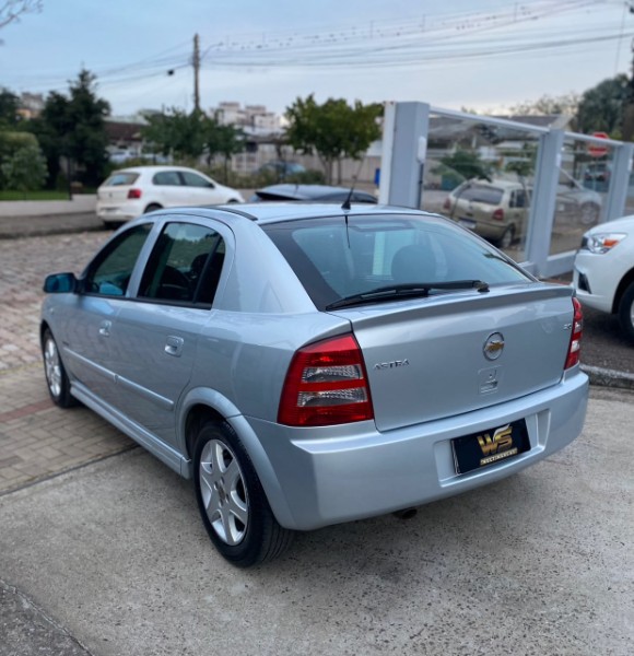 CHEVROLET ASTRA HATCH ADVANTAGE 2.0 MPFI 8V 2009/2009 WS MULTIMARCAS VENÂNCIO AIRES / Carros no Vale